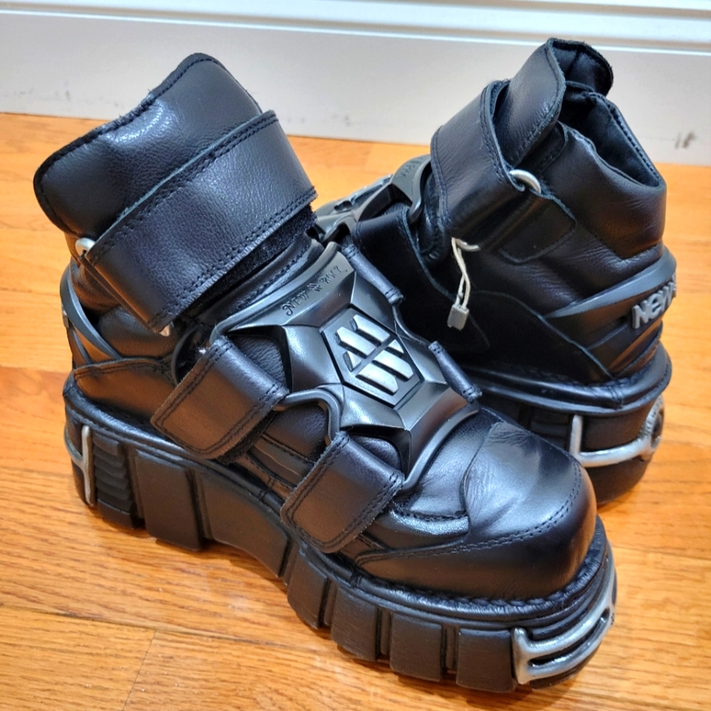 Black Ankle Boots with Chunky Sole
